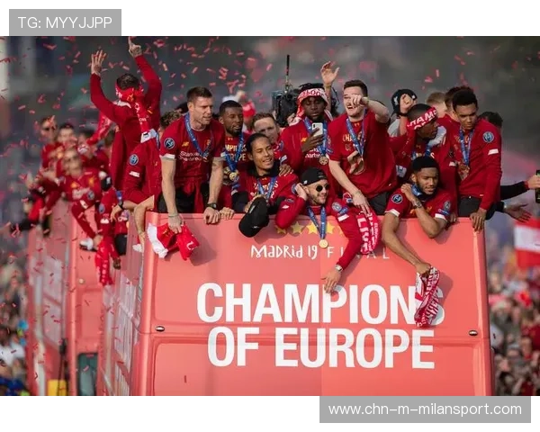 AC米兰长传直塞：破解防守的艺术