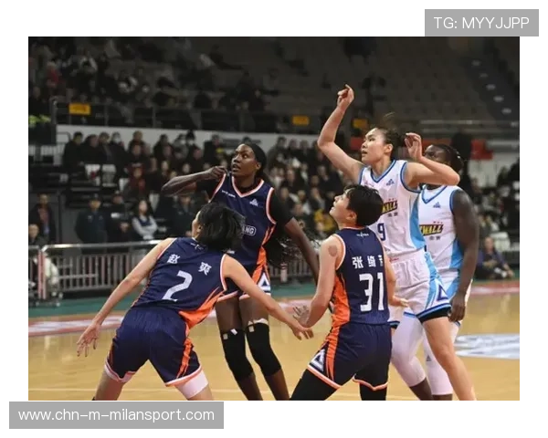 北京首钢女篮完美复仇，战胜新疆女篮重返榜首