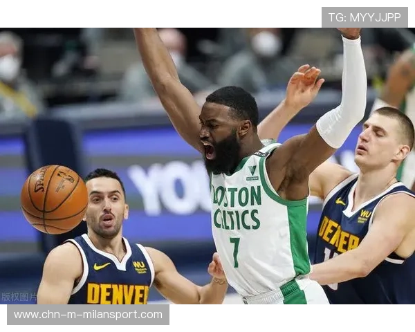 掘金球队换人策略在末节收获回报